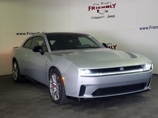 Used 2024 Dodge Charger Daytona Scat Pack w/ Plus Group AWD/4WD video 2