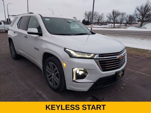 Used 2023 Chevrolet Traverse High Country image 9
