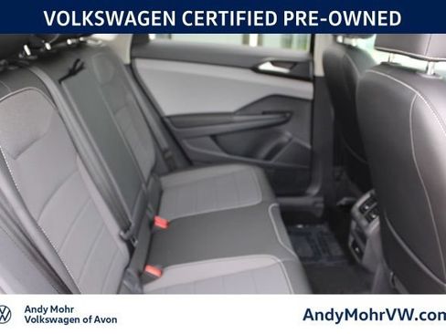 Used 2023 Volkswagen Taos SE w/ Panoramic Sunroof Package AWD/4WD image 23