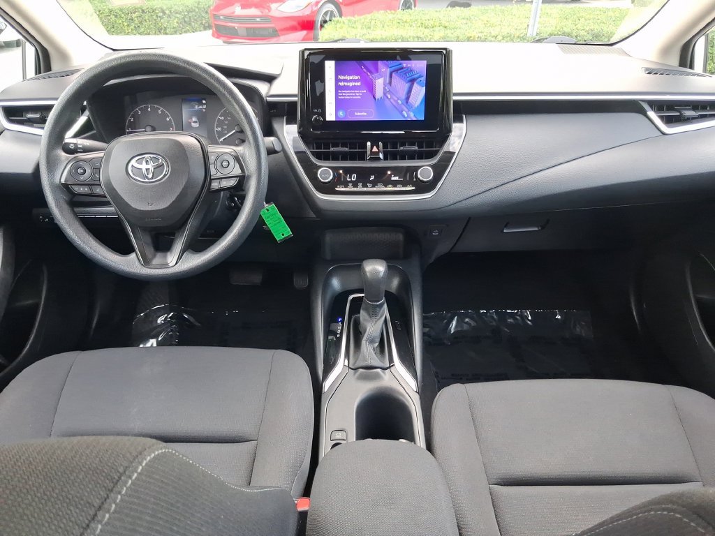 Used 2023 Toyota Corolla LE FWD image 15