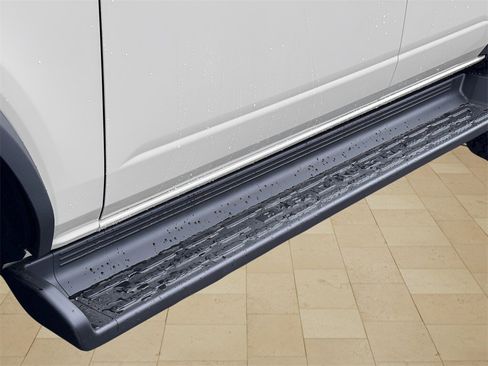 New 2025 Ford Bronco Outer Banks image 39