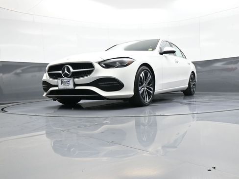 Used 2022 Mercedes-Benz C 300 4MATIC Sedan image 30