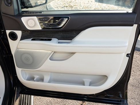 Used 2022 Lincoln Navigator L Black Label AWD/4WD image 64