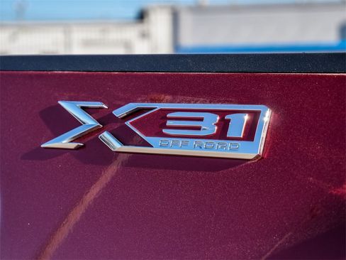 Used 2024 GMC Sierra 2500 SLE w/ SLE Value Package; image 11