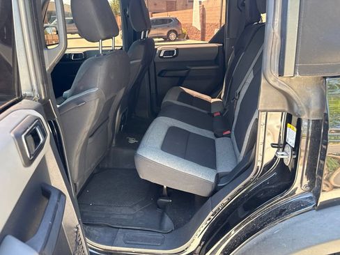 Used 2022 Ford Bronco 4-Door AWD/4WD image 9