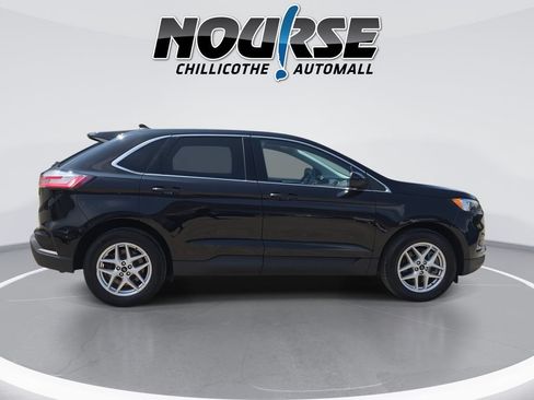 Used 2024 Ford Edge SEL AWD/4WD image 9