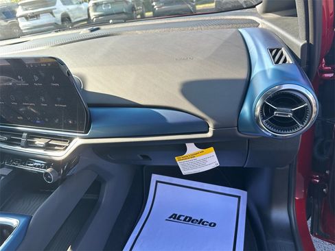 New 2026 Chevrolet Equinox EV LT image 27