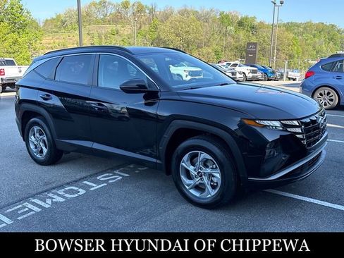 Certified 2023 Hyundai Tucson SEL w/ Winter Package AWD/4WD image 7