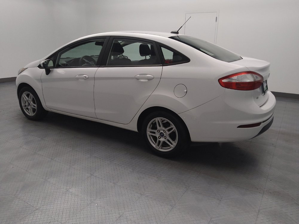 Used 2019 Ford Fiesta SE FWD image 3