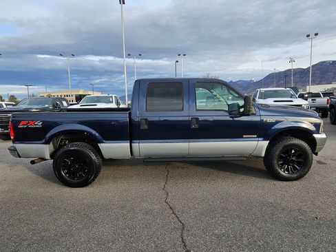 Used 2004 Ford F250 XLT image 2