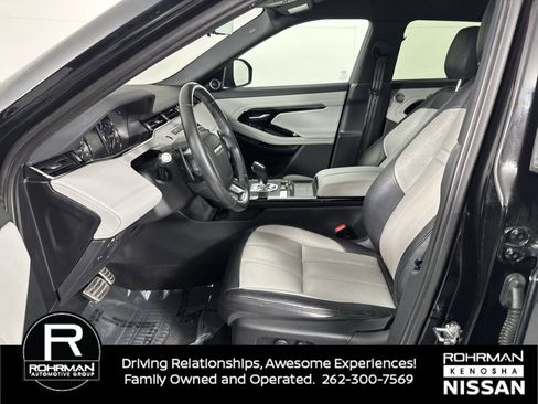 Used 2020 Land Rover Range Rover Evoque R-Dynamic S AWD/4WD image 4