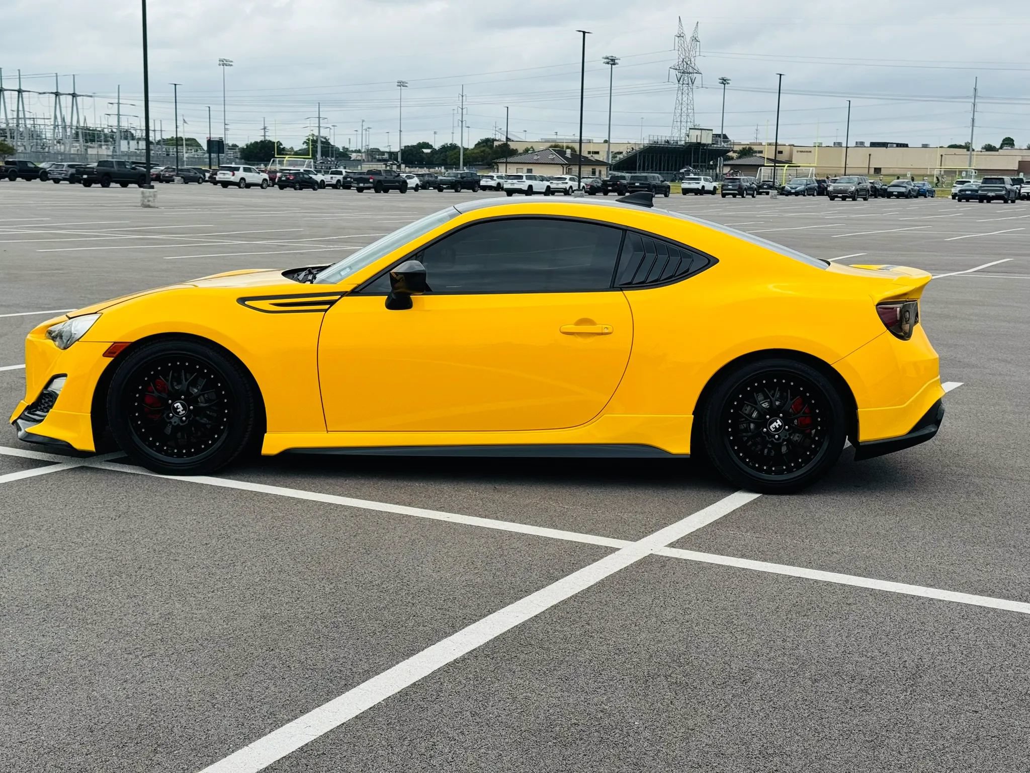 Used 2015 Scion FR-S Release Series 1.0 RWD image 7