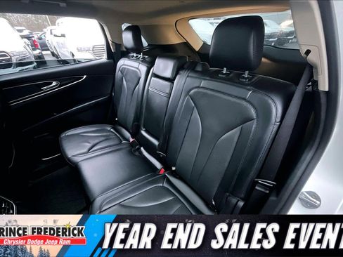 Used 2022 Lincoln Nautilus Reserve image 22