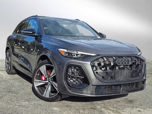 New 2025 Audi SQ5 Premium Plus image 1