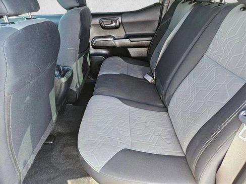 Used 2023 Toyota Tacoma TRD Off-Road image 16