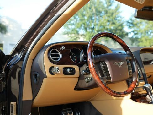 Used 2007 Bentley Flying Spur Flying Spur image 13