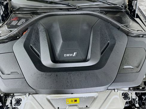 Used 2024 BMW i4 eDrive40 w/ Premium Package RWD image 32