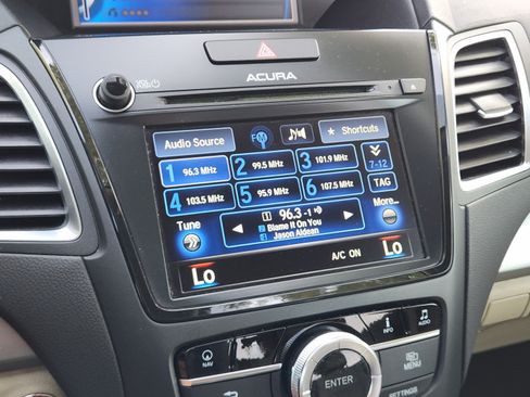 Used 2017 Acura RDX AWD w/ Technology Package image 12