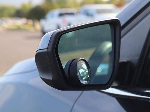 Used 2019 Chevrolet Equinox LT image 10