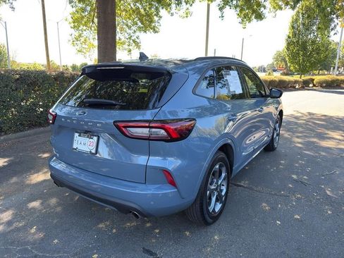 Used 2023 Ford Escape ST-Line w/ Tech Pack #1 image 7