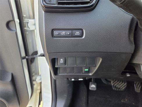 Used 2019 Nissan Rogue Sport S w/ Appearance Package image 25