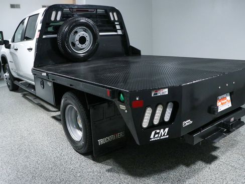 Used 2025 Chevrolet Silverado 3500 W/T w/ WT Convenience Package AWD/4WD image 9