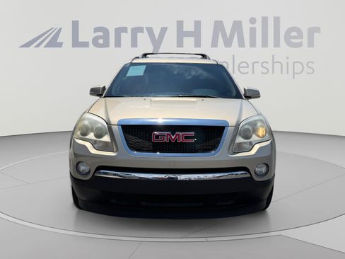 Used 2012 GMC Acadia SLT w/ LPO, 'HIT The Road' Package FWD image 8