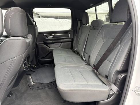 Used 2022 RAM 1500 Big Horn AWD/4WD image 6