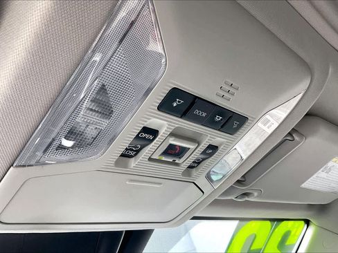 Certified 2022 Toyota RAV4 XLE Premium image 32