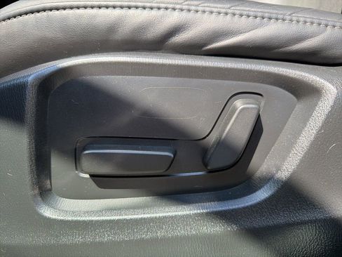 Used 2019 MAZDA CX-5 Touring FWD image 31