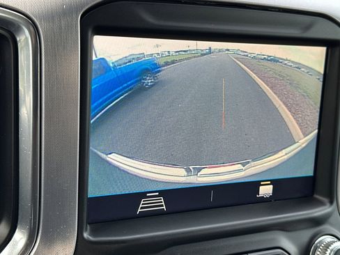 Used 2022 GMC Sierra 1500 SLE w/ X31 Off-Road Package image 20