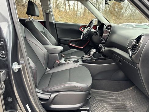 Used 2023 Kia Soul GT-Line w/ GT-Line Technology Package image 24