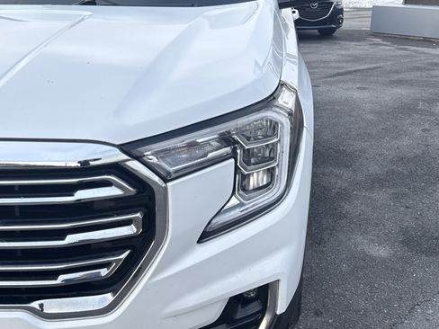 Used 2022 GMC Terrain SLT image 9