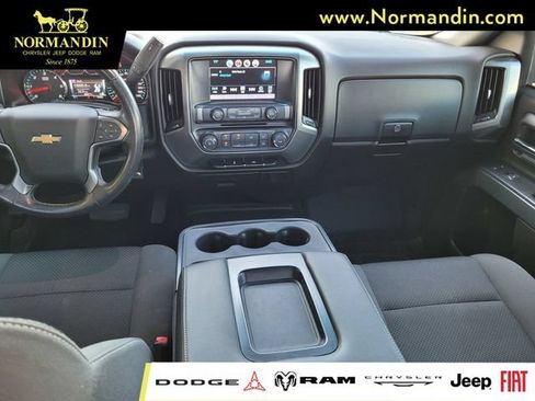 Used 2018 Chevrolet Silverado 1500 LT AWD/4WD image 6