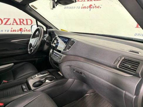 Used 2022 Honda Passport EX-L image 17