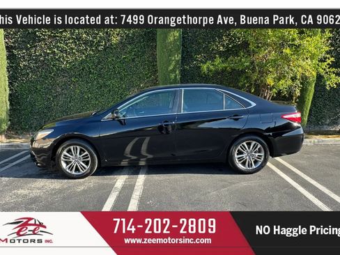 Used 2017 Toyota Camry SE FWD image 10