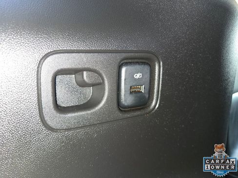 Used 2020 GMC Acadia SLT w/ Driver Alert Package II image 45