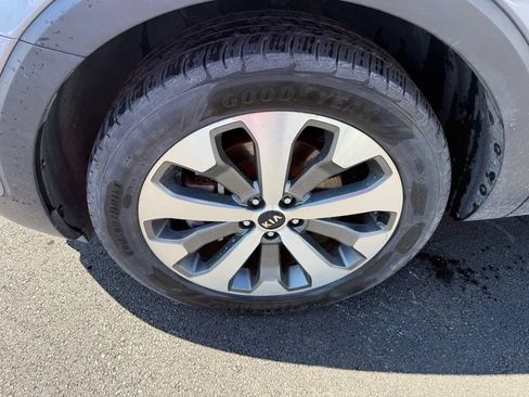 Used 2020 Kia Telluride S AWD/4WD image 15