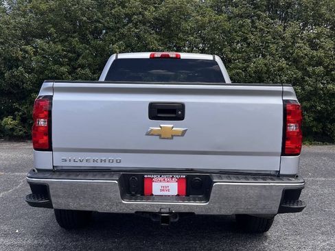 Used 2019 Chevrolet Silverado 1500 LT AWD/4WD image 6