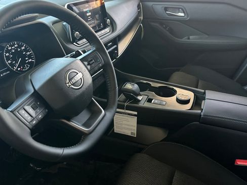 New 2026 Nissan Rogue SV image 12