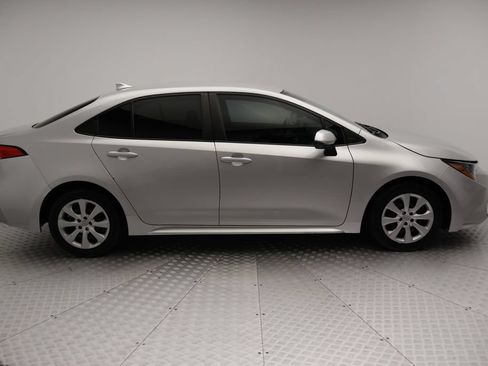 Certified 2024 Toyota Corolla LE FWD image 7