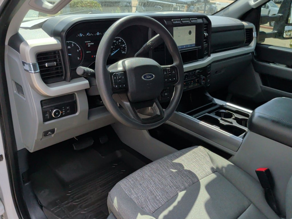 Certified 2023 Ford F350 XLT AWD/4WD image 21
