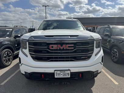Used 2024 GMC Sierra 1500 AT4 w/ Technology Package