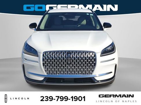 New 2026 Lincoln Corsair Premiere image 3