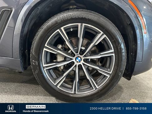 Used 2020 BMW X5 xDrive40i w/ M Sport Package AWD/4WD image 12