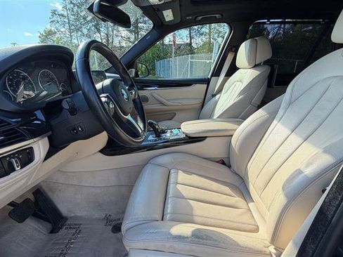 Used 2014 BMW X5 xDrive50i AWD/4WD image 14