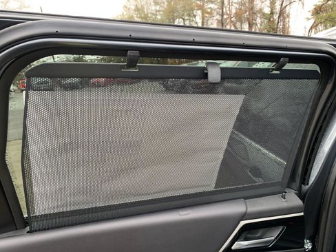 New 2025 Mitsubishi Outlander SEL image 22