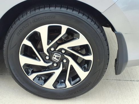 Used 2018 Honda Civic LX-P image 9