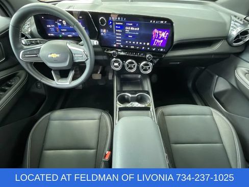 Certified 2024 Chevrolet Blazer EV LT AWD/4WD image 19
