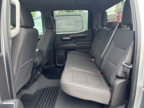 Used 2023 Chevrolet Silverado 1500 RST AWD/4WD image 9